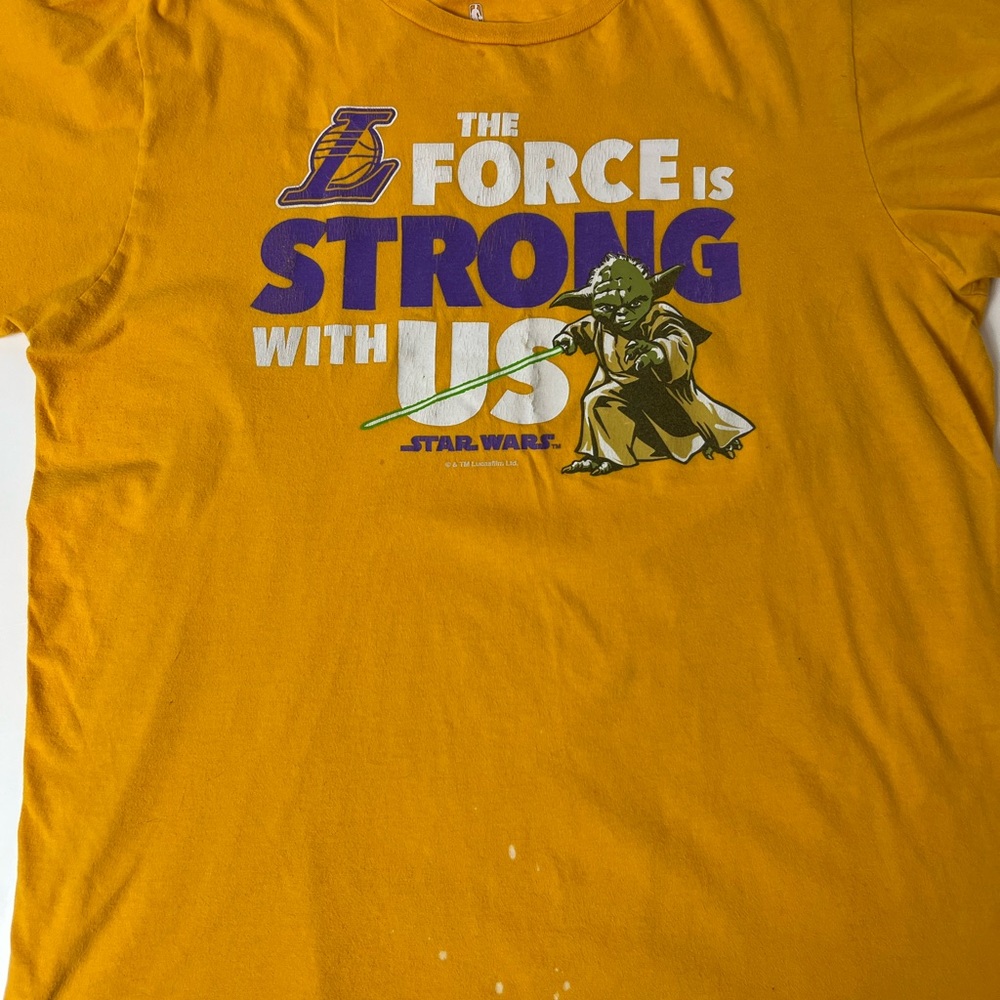 Fanatics NBA Lakers Star Wars Yoda Tee -‎ L